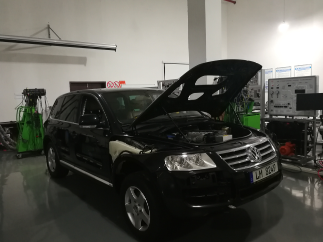 途锐实验车