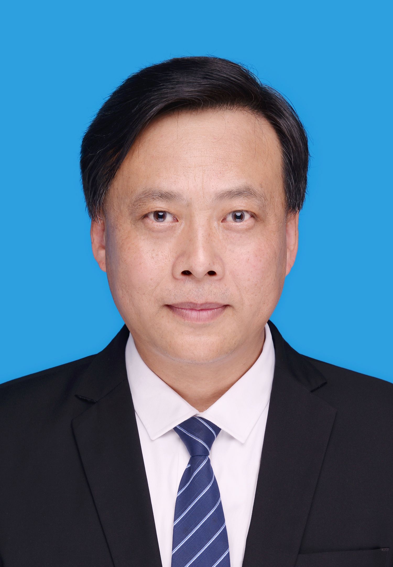 教师风采-新车辆工程学院